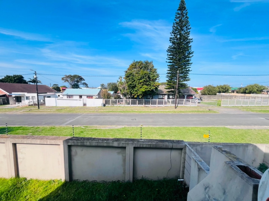 3 Bedroom Property for Sale in Greenfields Eastern Cape